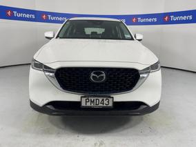 Photo '2' of Mazda CX-5