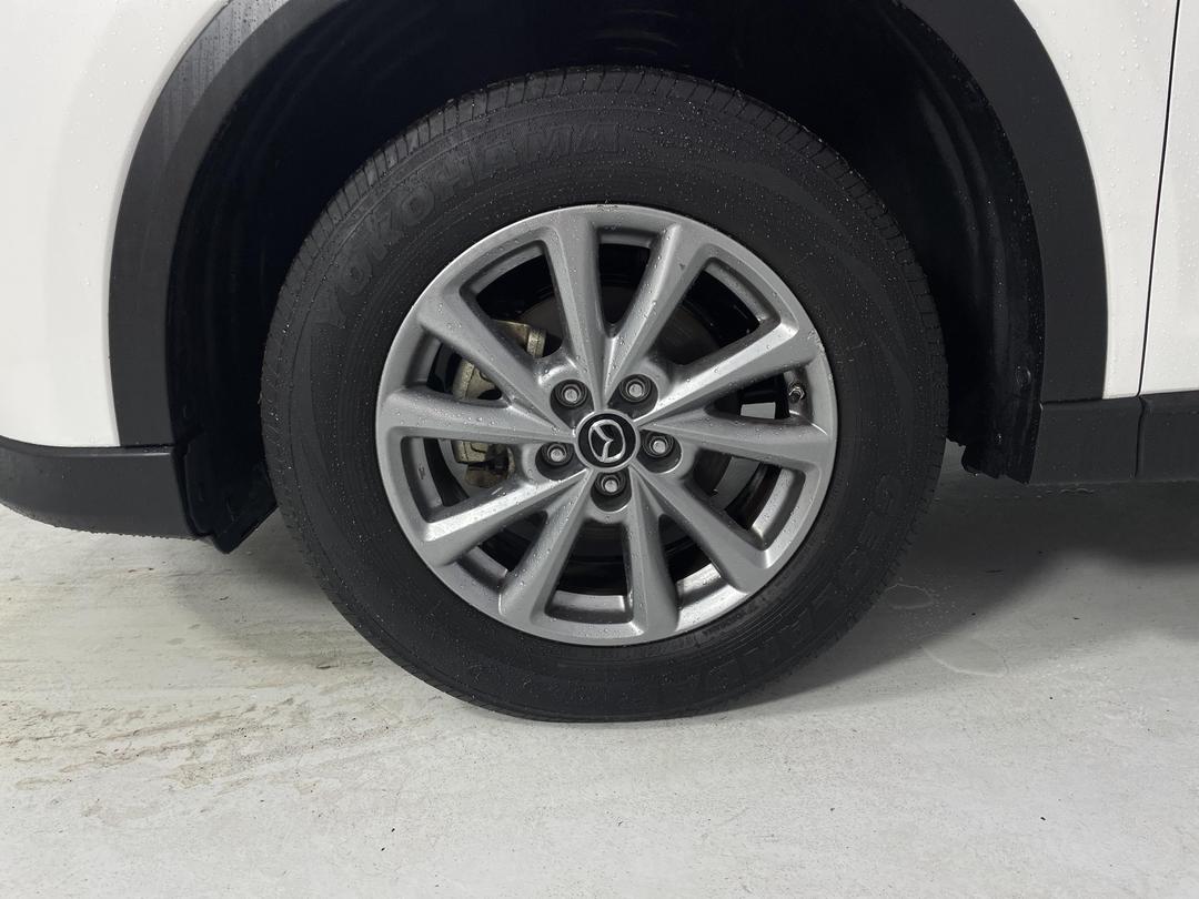 Photo '10' of Mazda CX-5