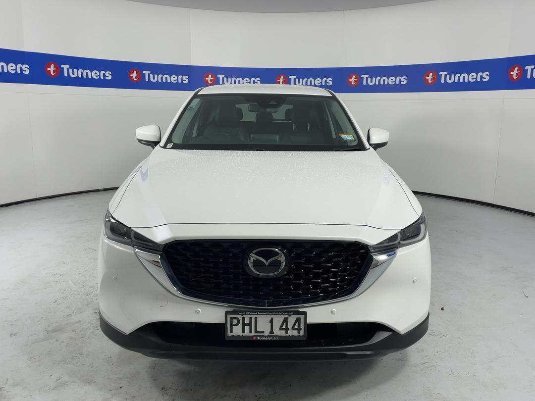 Photo '2' of Mazda CX-5