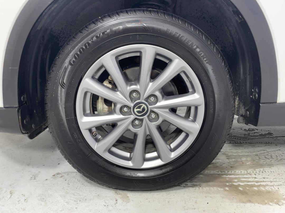 Photo '10' of Mazda CX-5