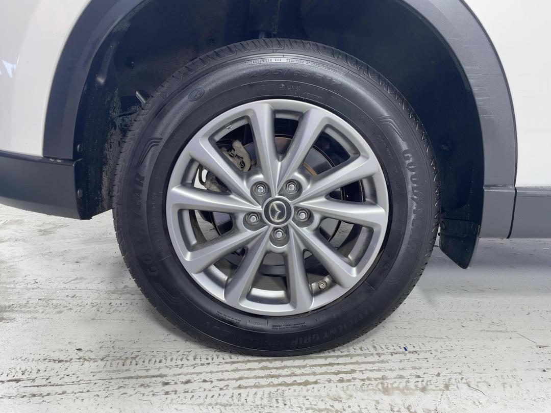 Photo '12' of Mazda CX-5