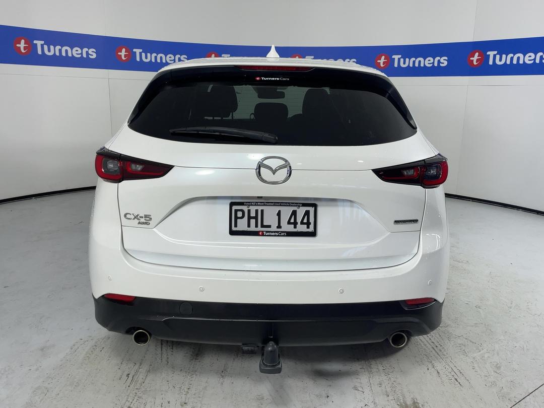 Photo '6' of Mazda CX-5