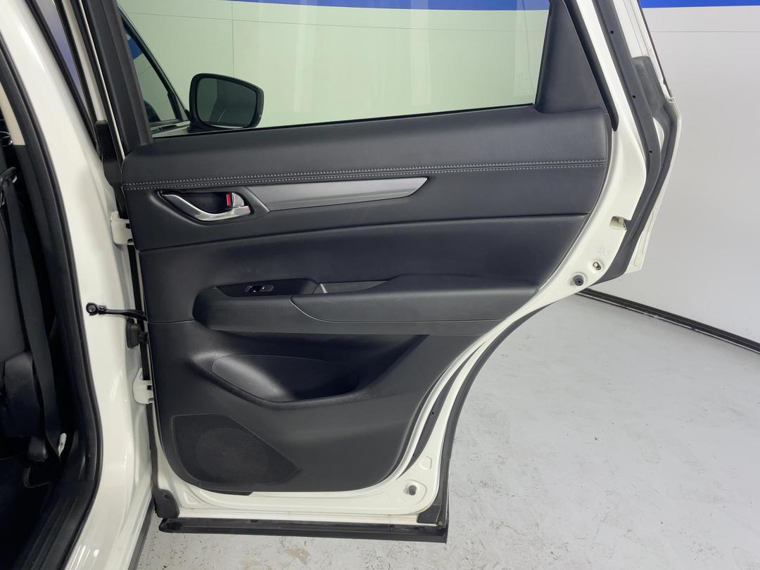 Photo '19' of Mazda CX-5