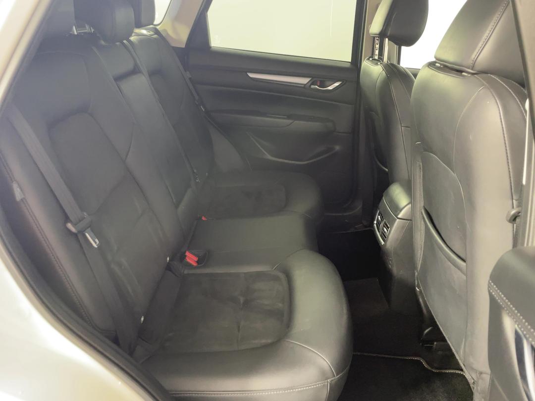 Photo '20' of Mazda CX-5