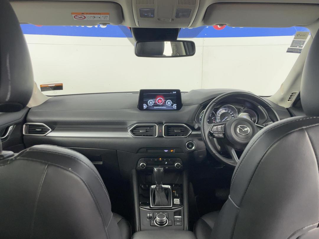 Photo '17' of Mazda CX-5
