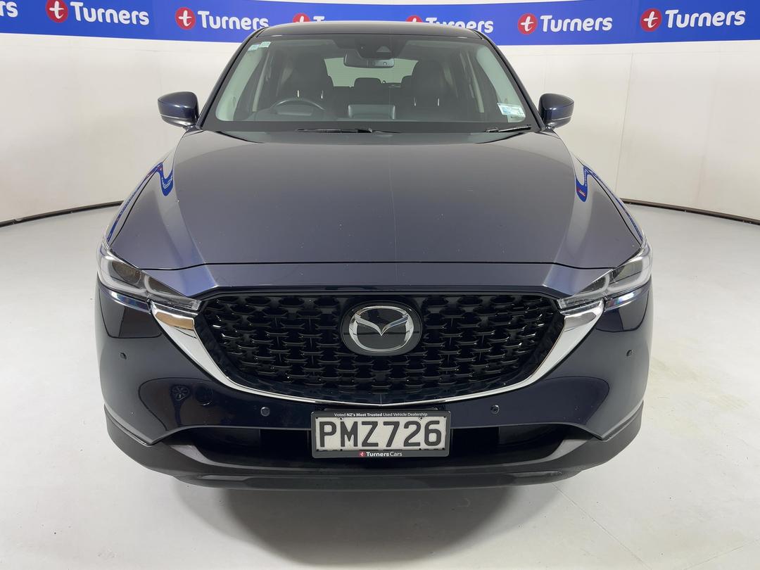 Photo '2' of Mazda CX-5