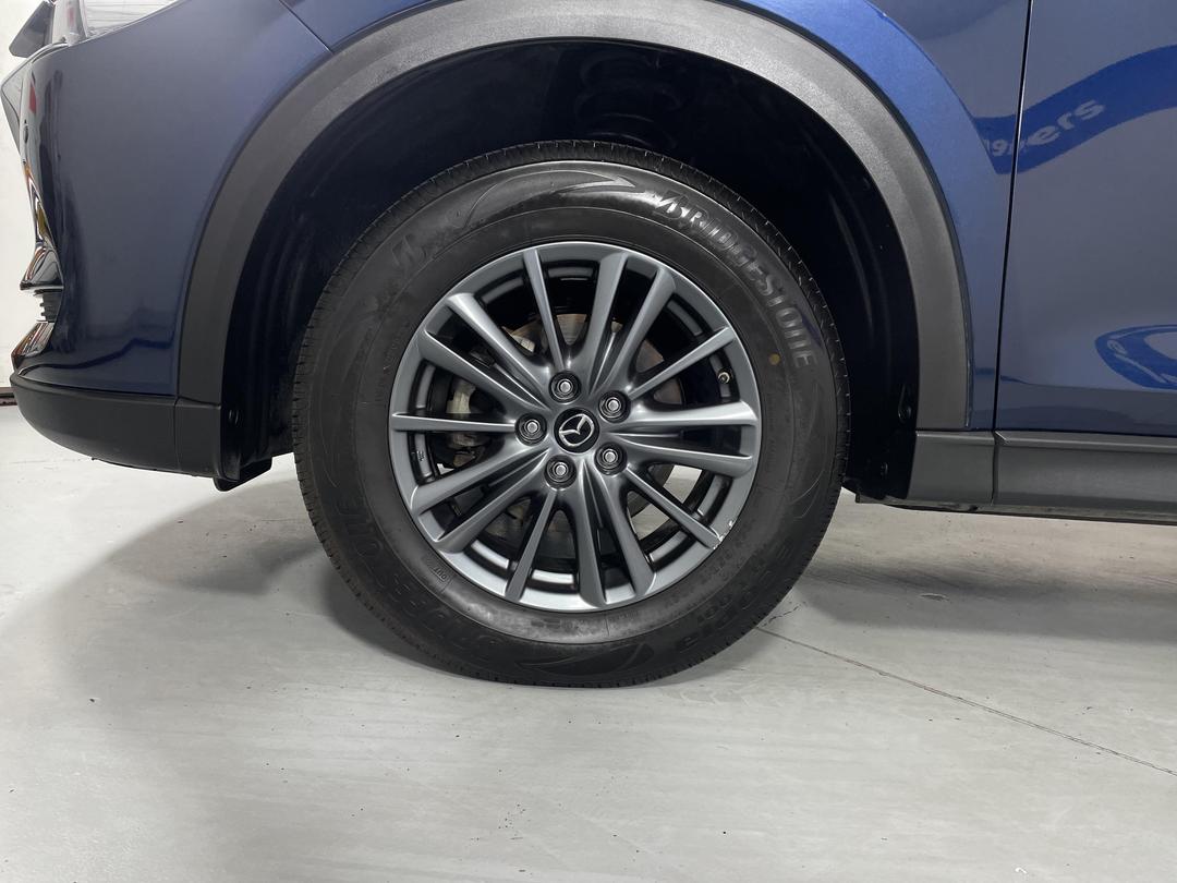 Photo '10' of Mazda CX-5