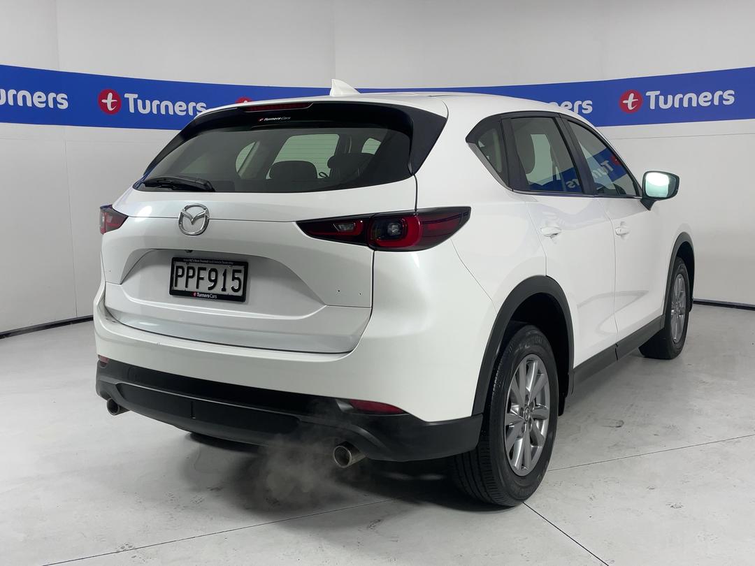 Photo '7' of Mazda CX-5
