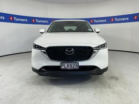 Photo '2' of Mazda CX-5