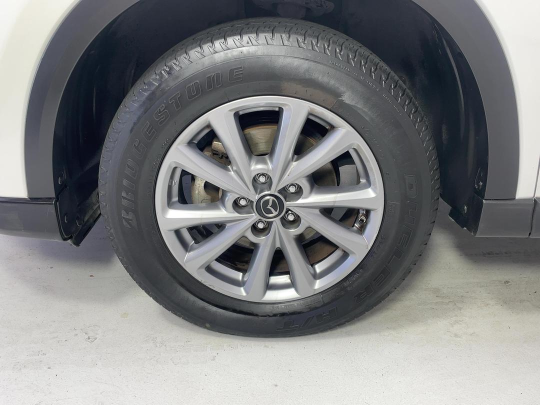 Photo '10' of Mazda CX-5