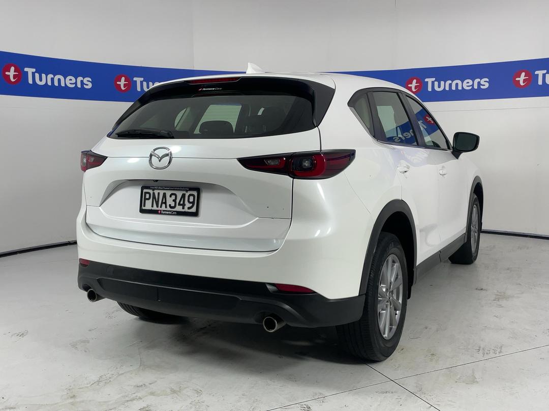 Photo '7' of Mazda CX-5