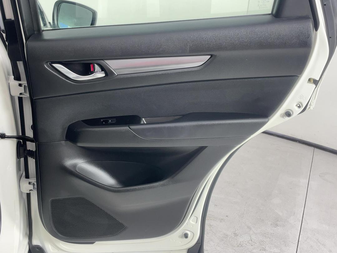 Photo '19' of Mazda CX-5