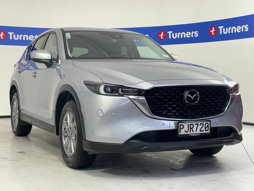 Photo '1' of Mazda CX-5
