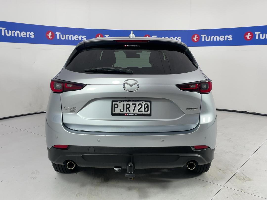Photo '6' of Mazda CX-5