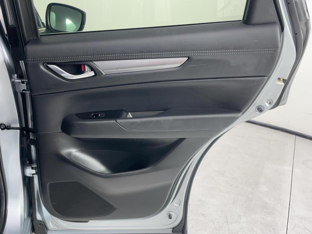 Photo '19' of Mazda CX-5
