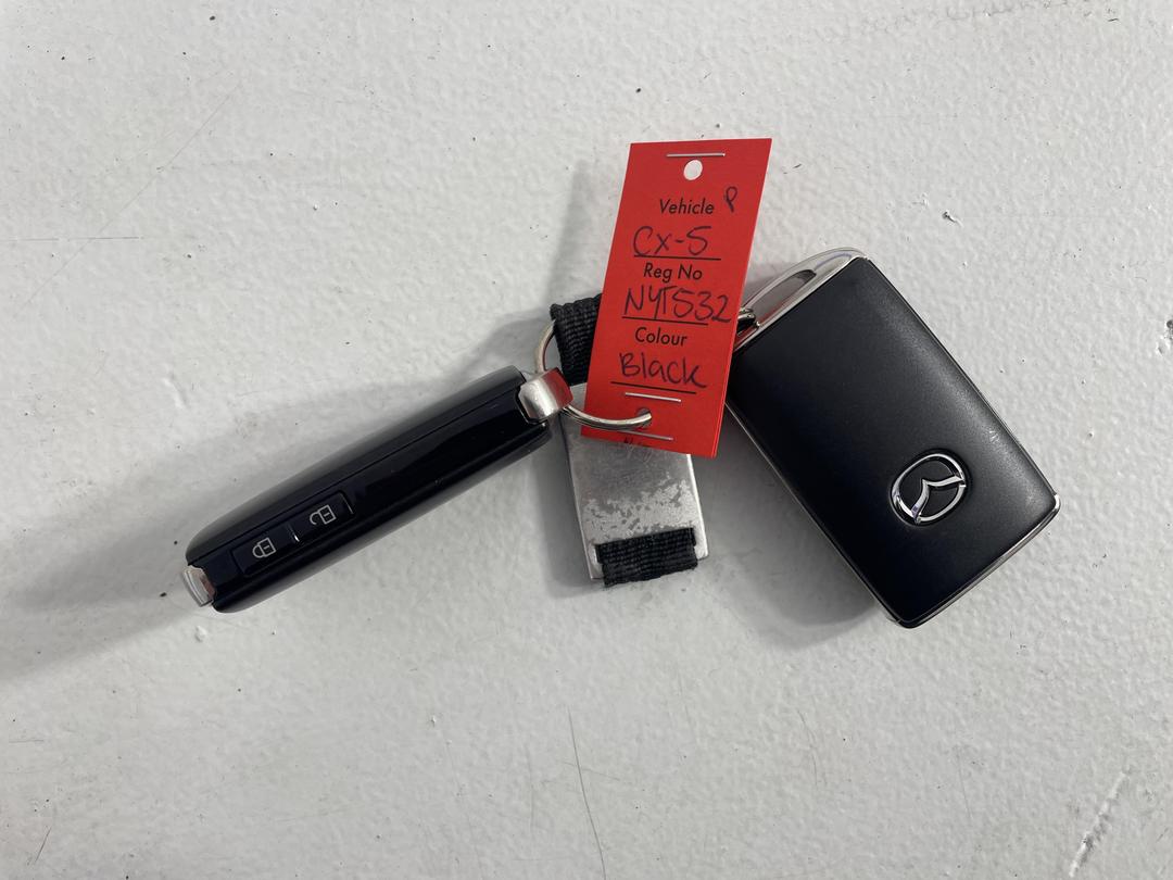 Photo '22' of Mazda CX-5