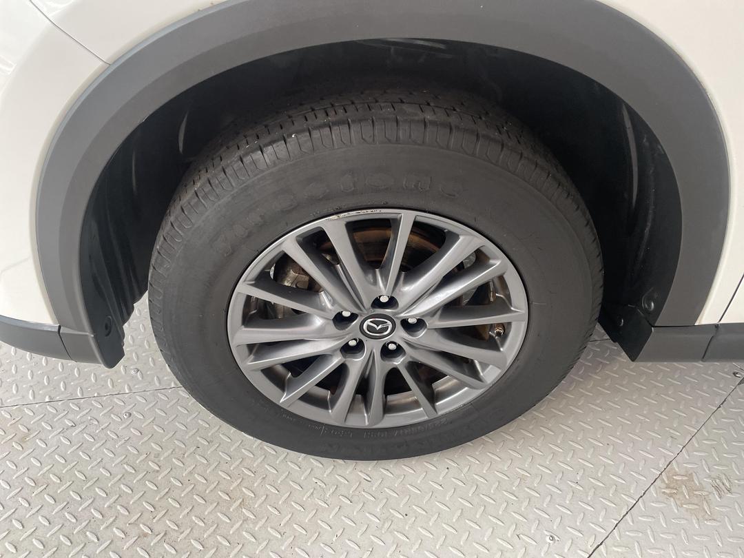 Photo '10' of Mazda CX-5