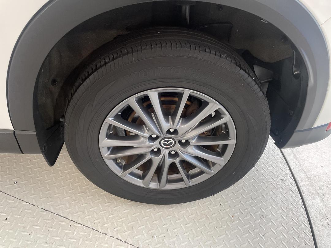 Photo '11' of Mazda CX-5