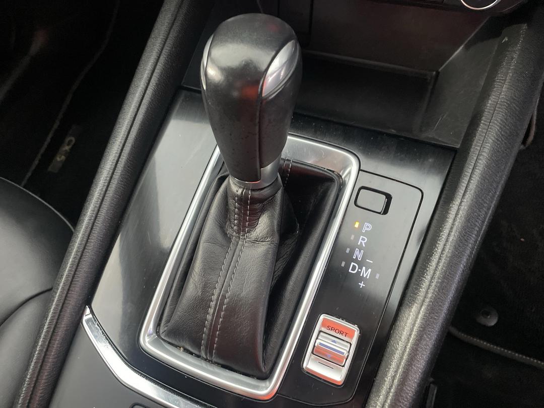 Photo '32' of Mazda CX-5