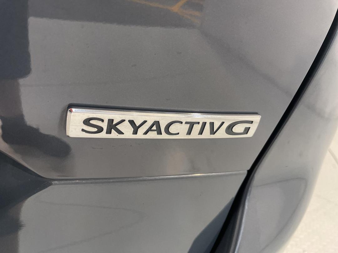 Photo '37' of Mazda CX-5