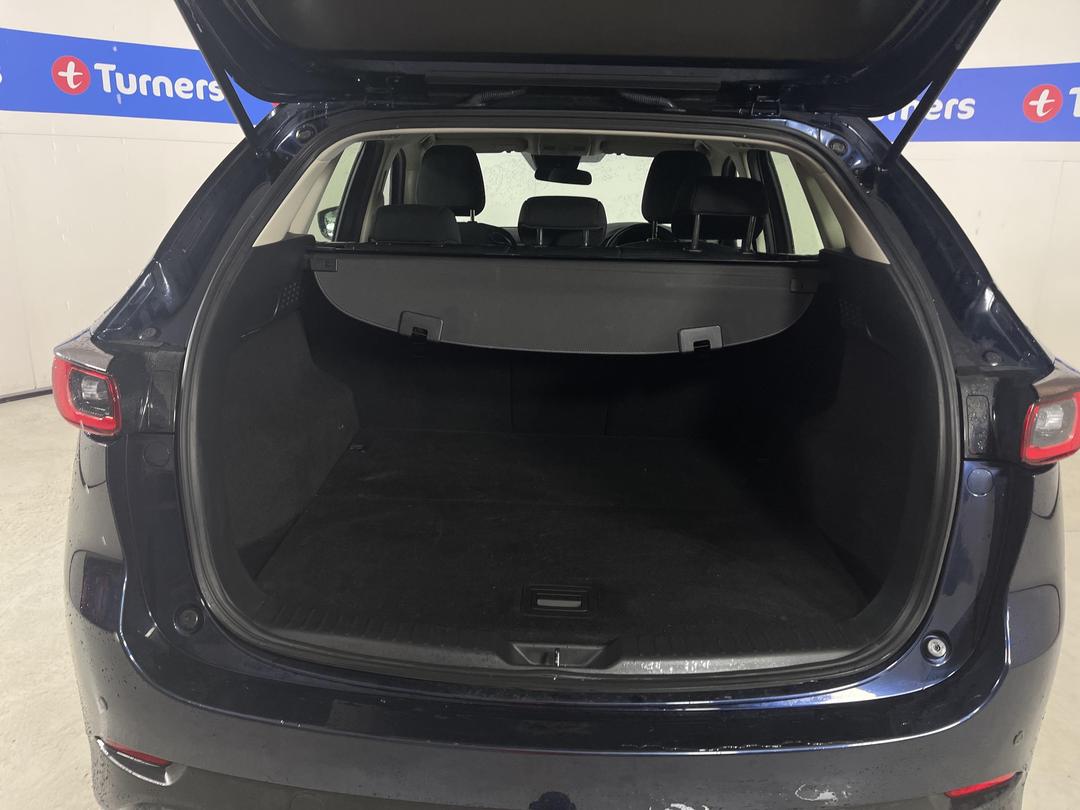 Photo '14' of Mazda CX-5