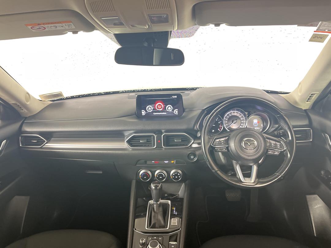 Photo '17' of Mazda CX-5