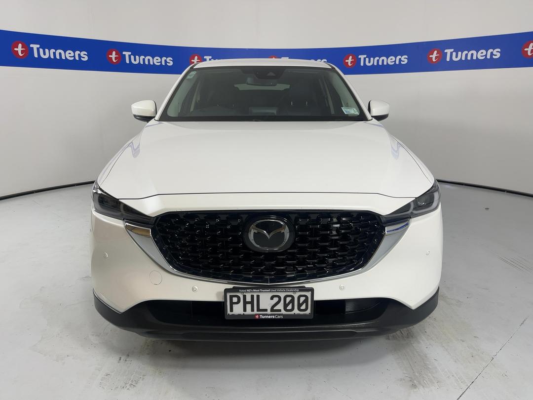 Photo '2' of Mazda CX-5