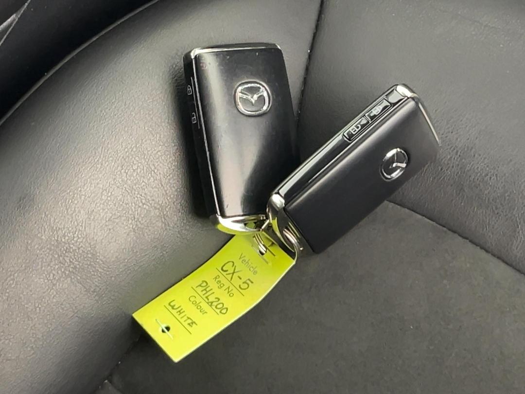 Photo '22' of Mazda CX-5