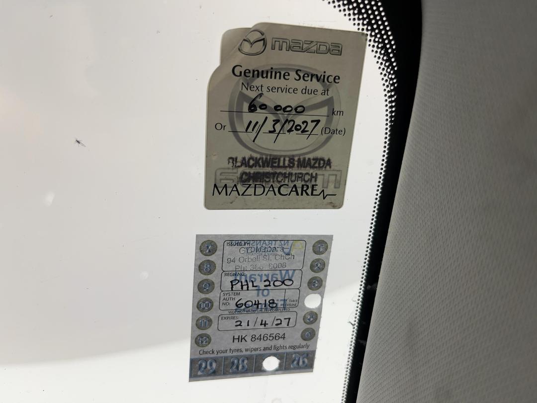 Photo '32' of Mazda CX-5