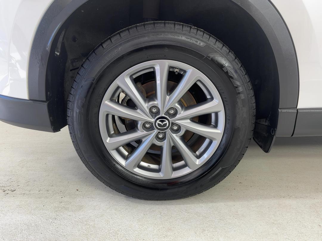 Photo '12' of Mazda CX-5