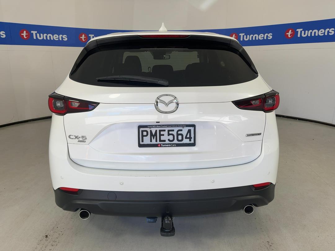 Photo '6' of Mazda CX-5