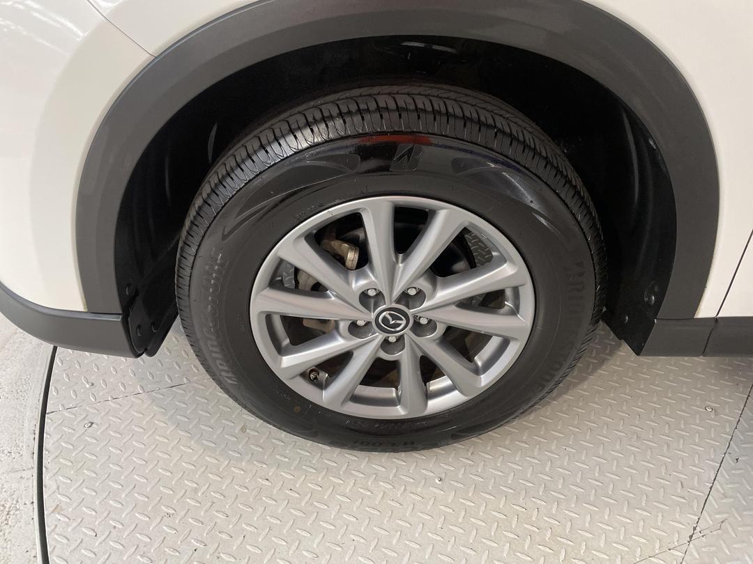 Photo '10' of Mazda CX-5