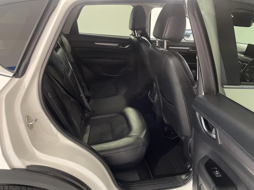 Photo '20' of Mazda CX-5