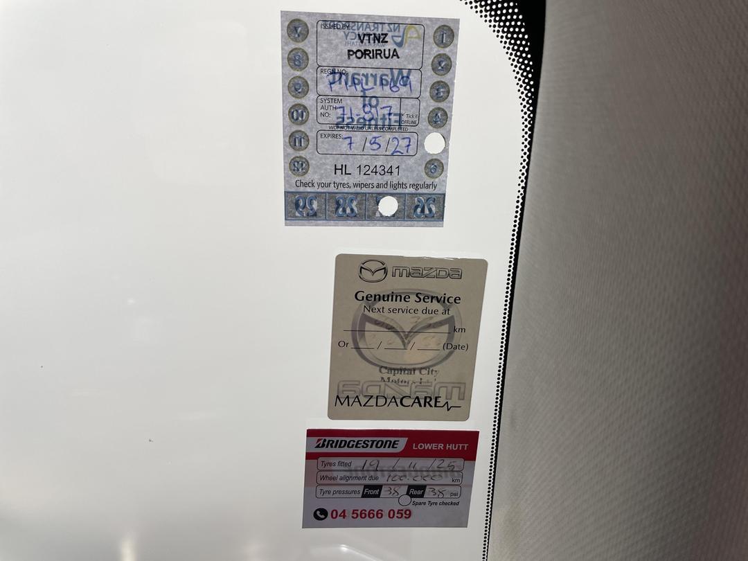 Photo '34' of Mazda CX-5