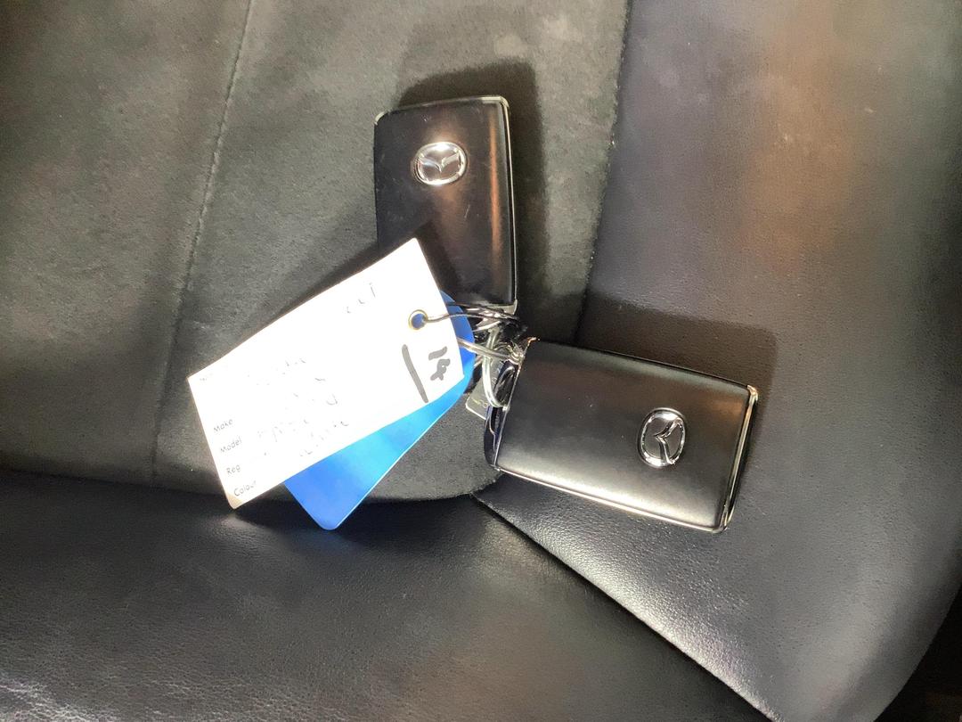 Photo '22' of Mazda CX-5