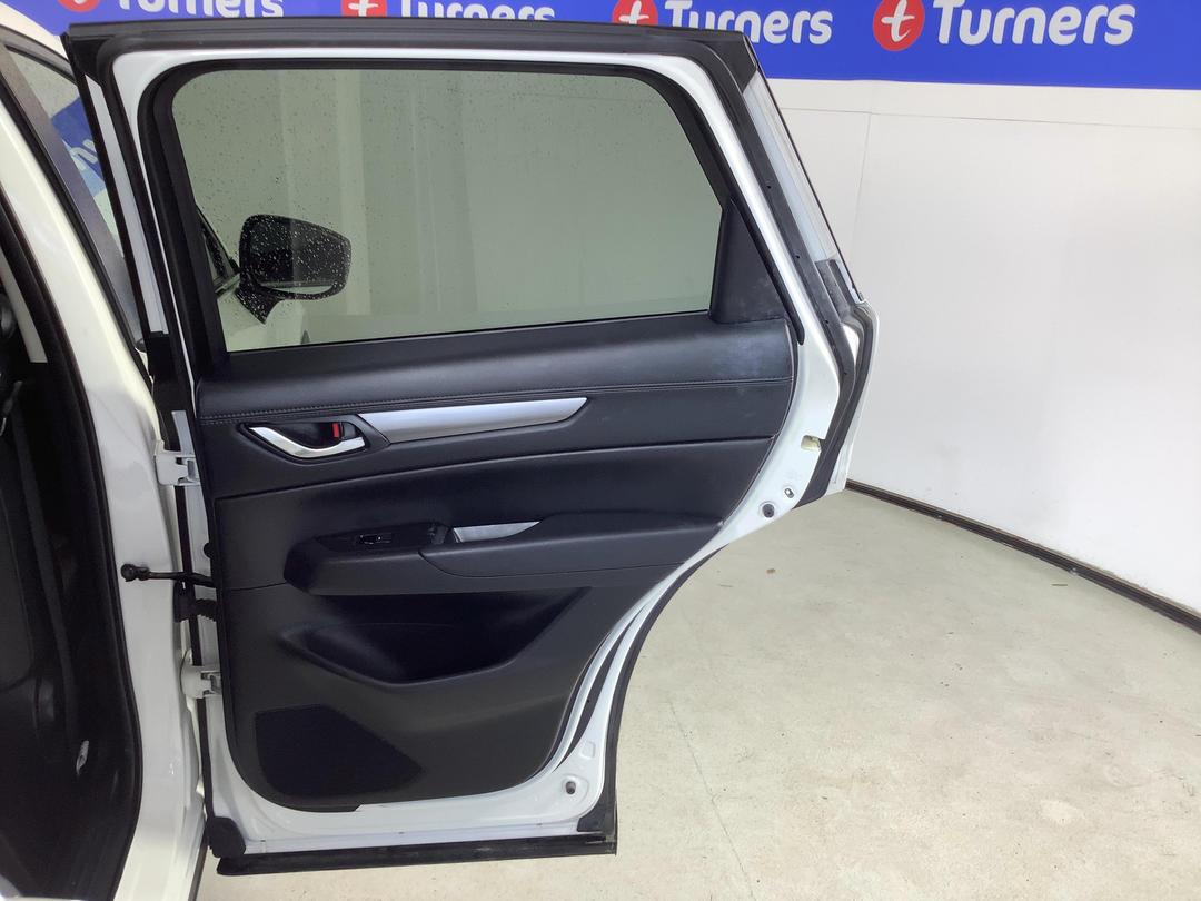 Photo '19' of Mazda CX-5