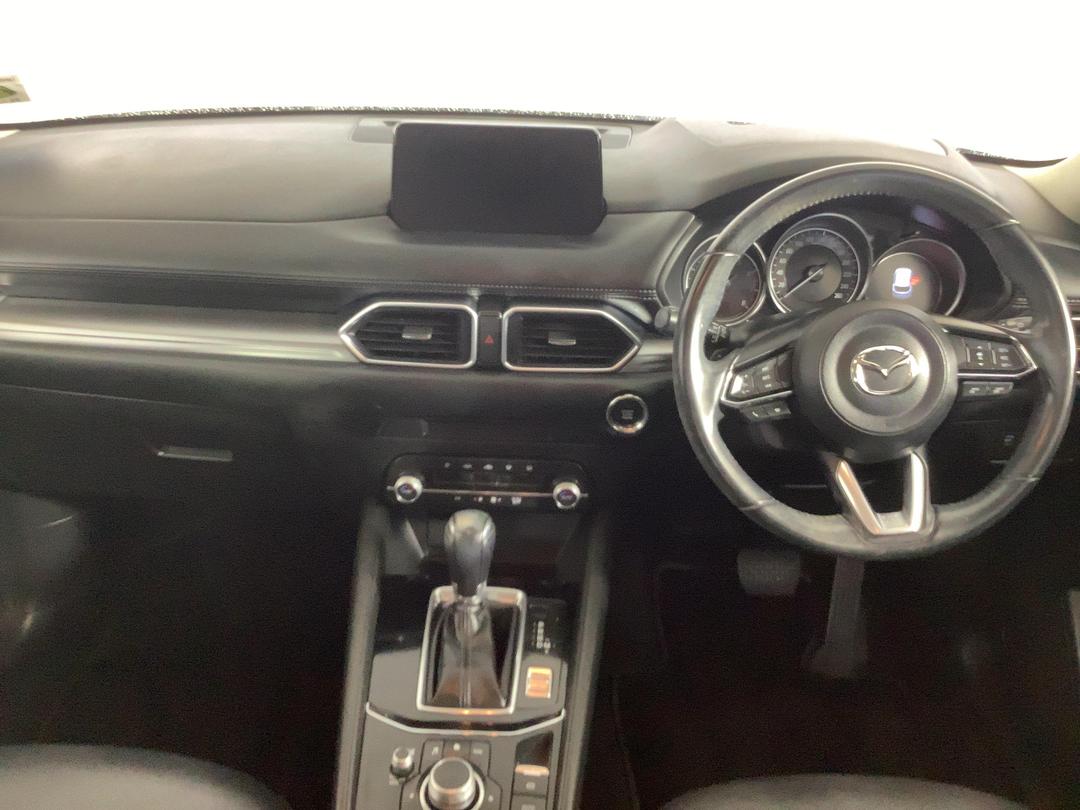 Photo '17' of Mazda CX-5