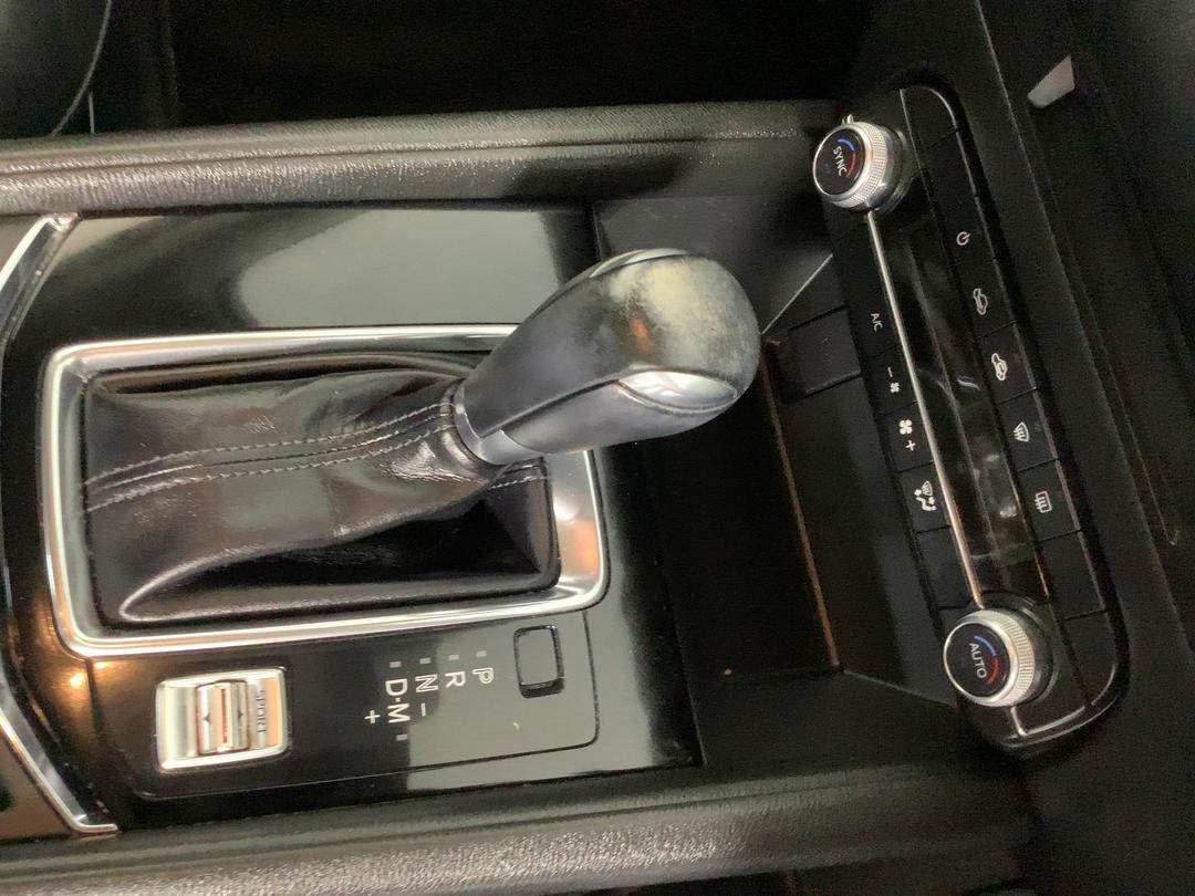 Photo '18' of Mazda CX-5