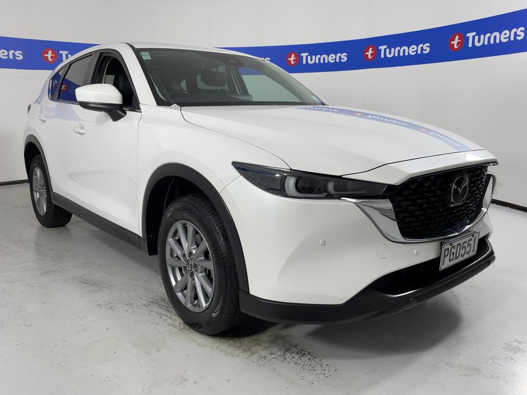Photo '1' of Mazda CX-5