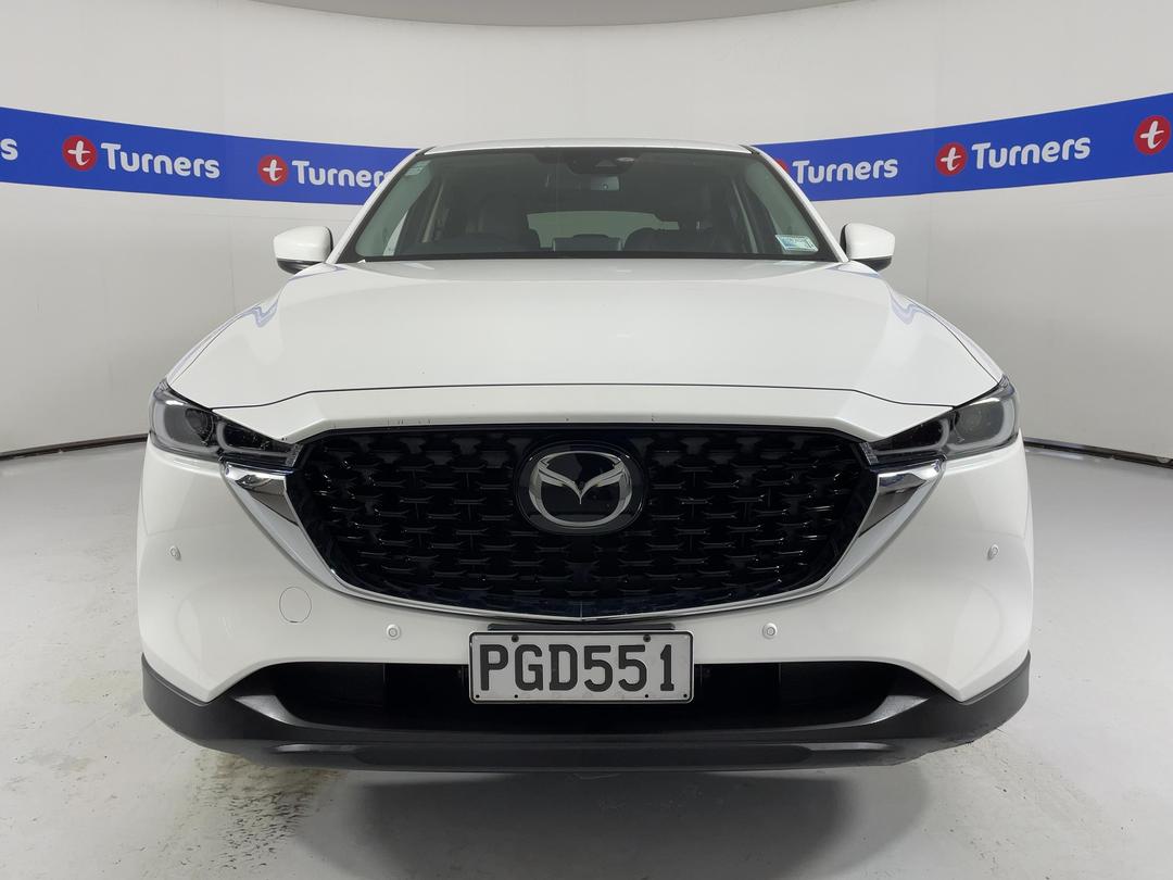 Photo '2' of Mazda CX-5