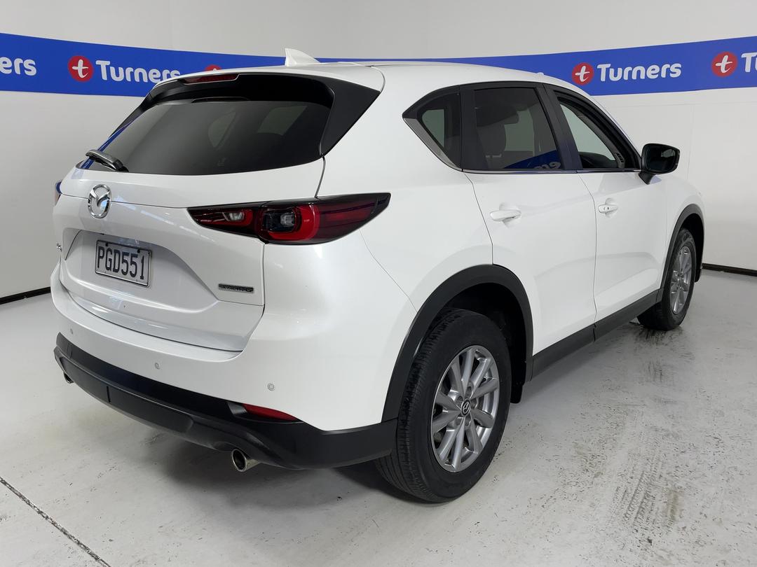 Photo '7' of Mazda CX-5