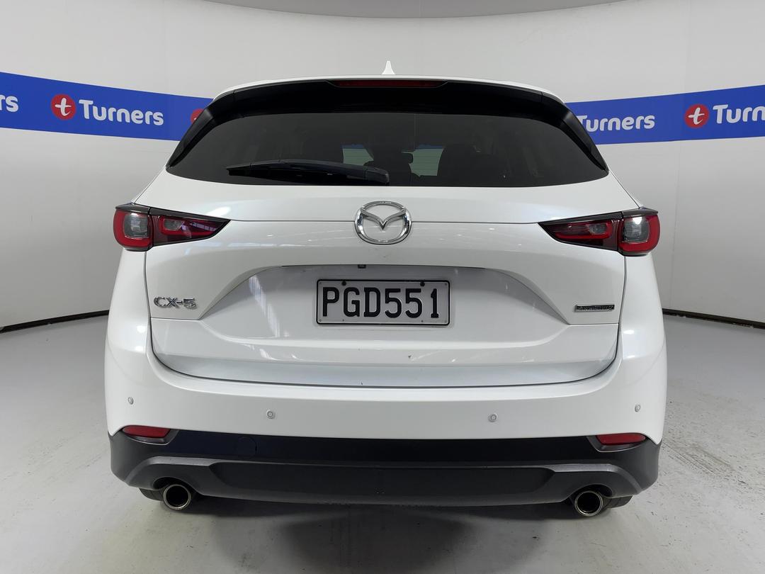 Photo '6' of Mazda CX-5