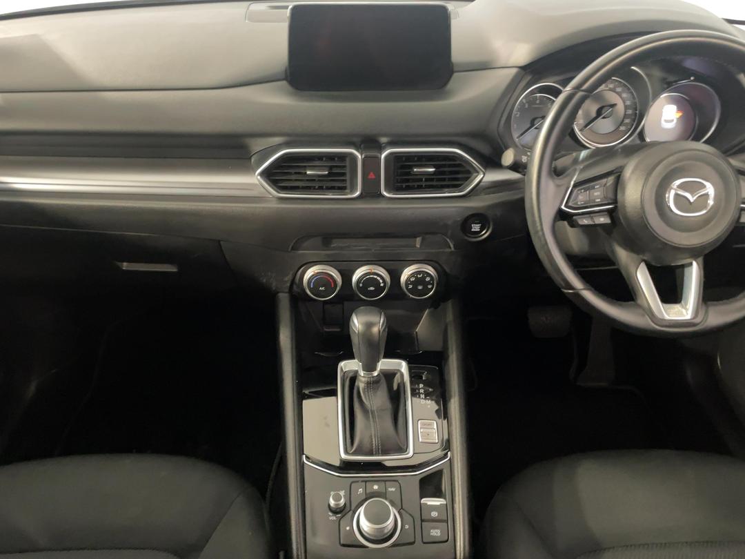 Photo '18' of Mazda CX-5
