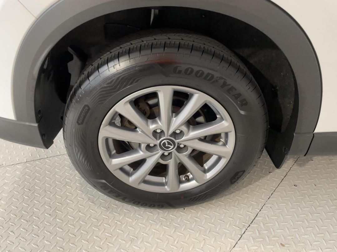 Photo '12' of Mazda CX-5