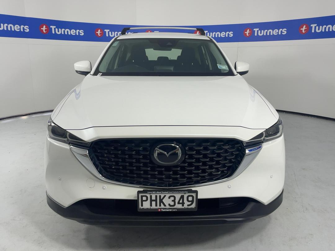 Photo '2' of Mazda CX-5