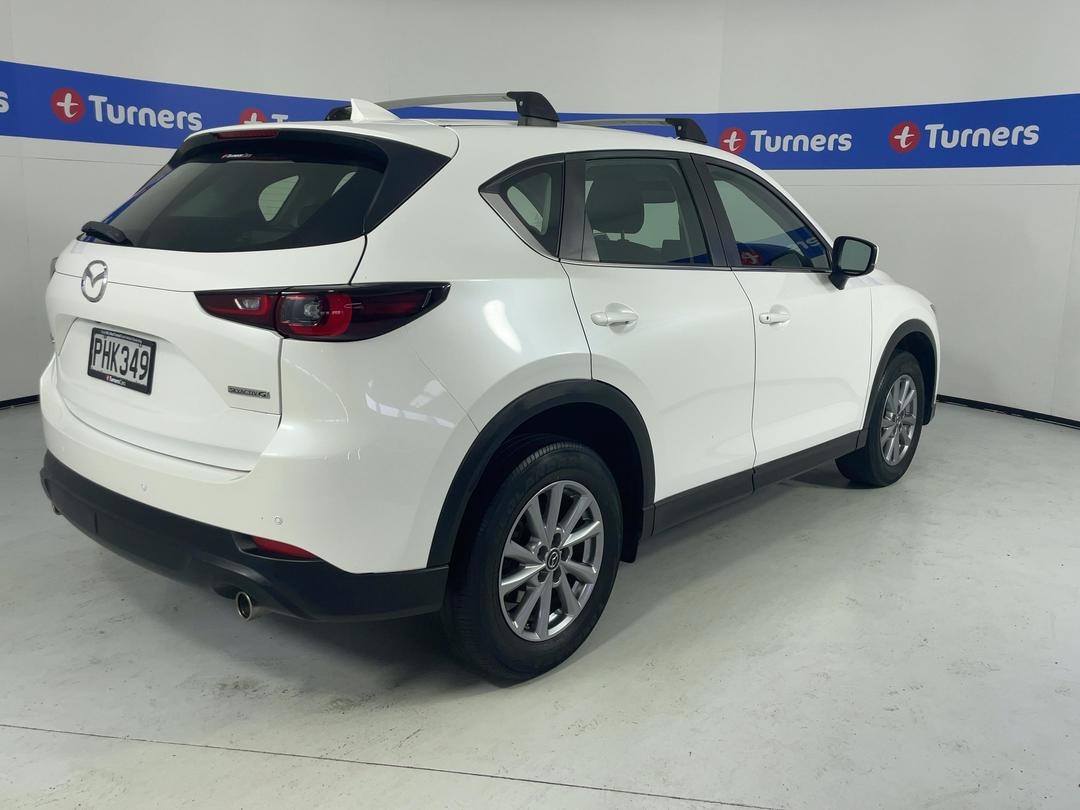 Photo '7' of Mazda CX-5