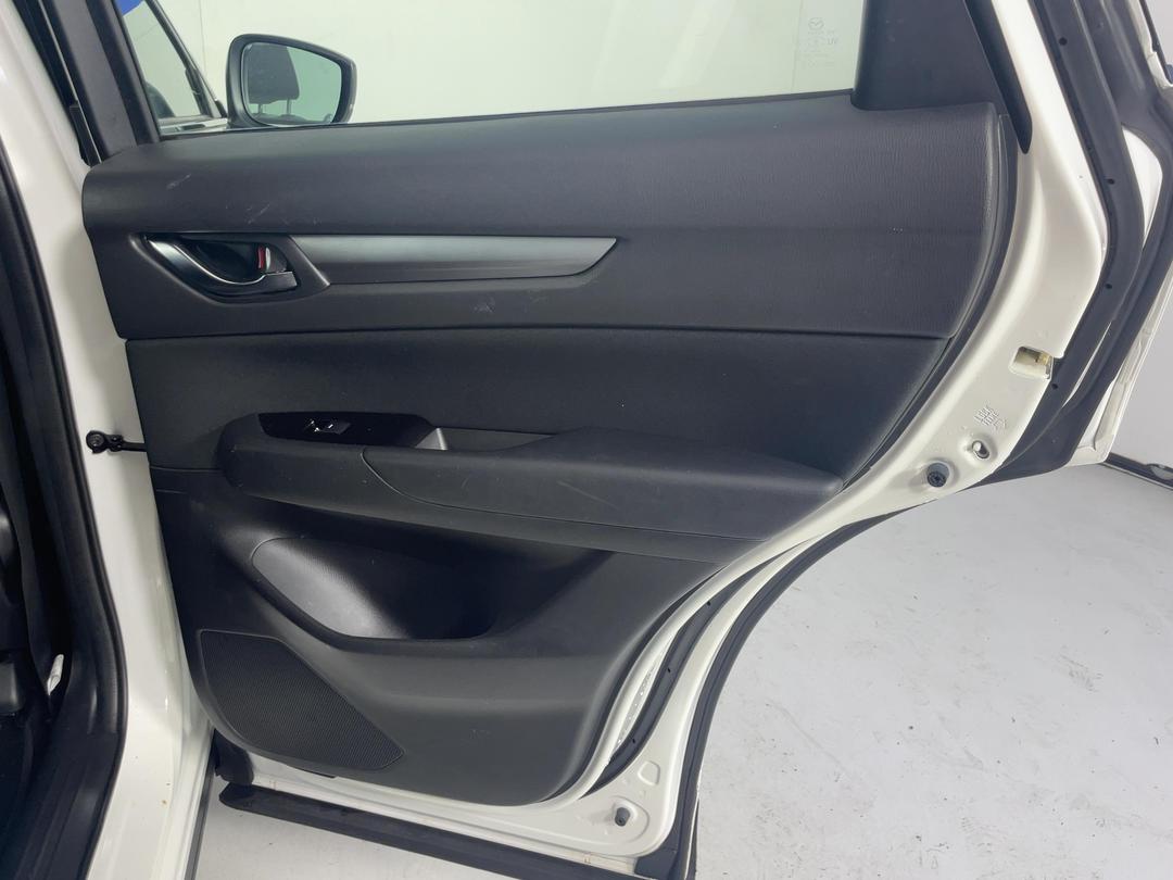 Photo '19' of Mazda CX-5