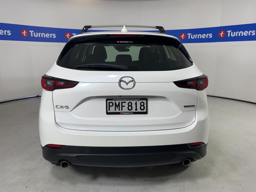 Photo '6' of Mazda CX-5