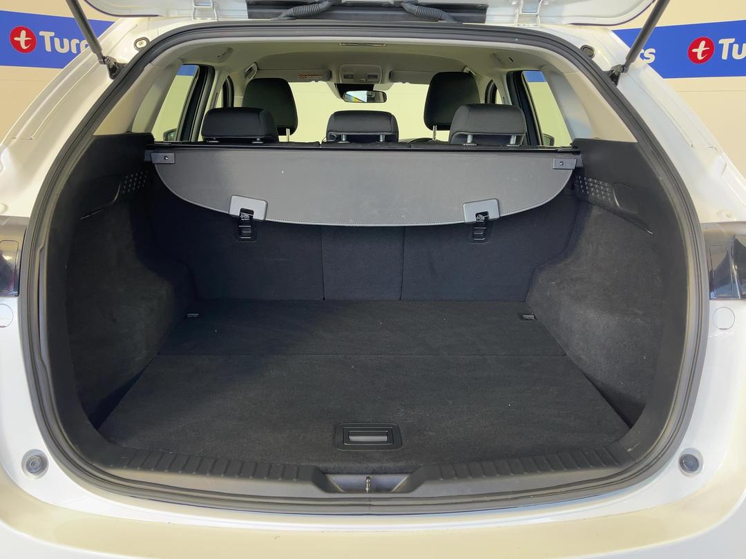 Photo '14' of Mazda CX-5
