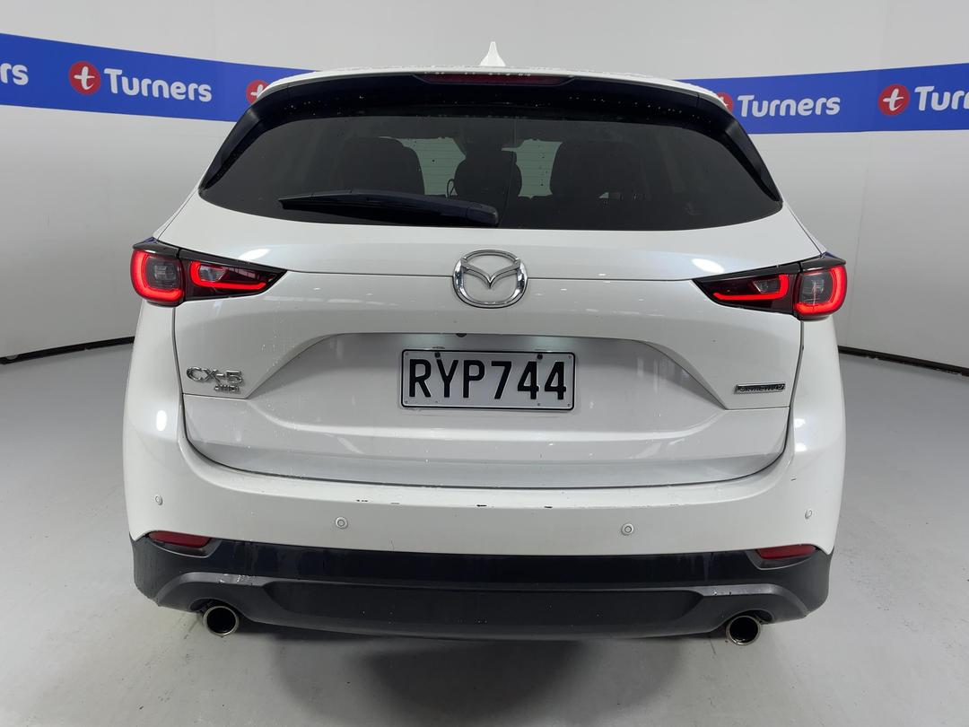 Photo '6' of Mazda CX-5